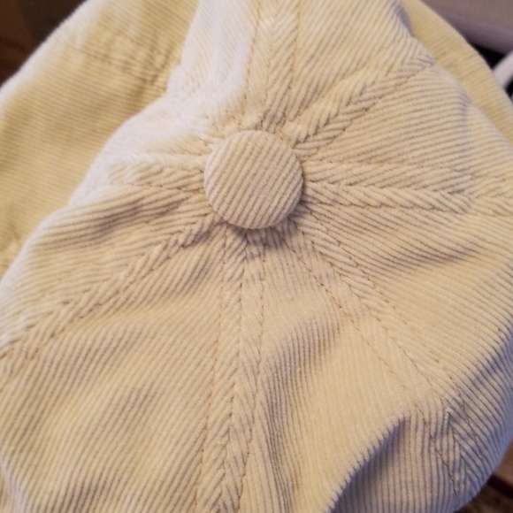 Hat - Picture 4 of 4